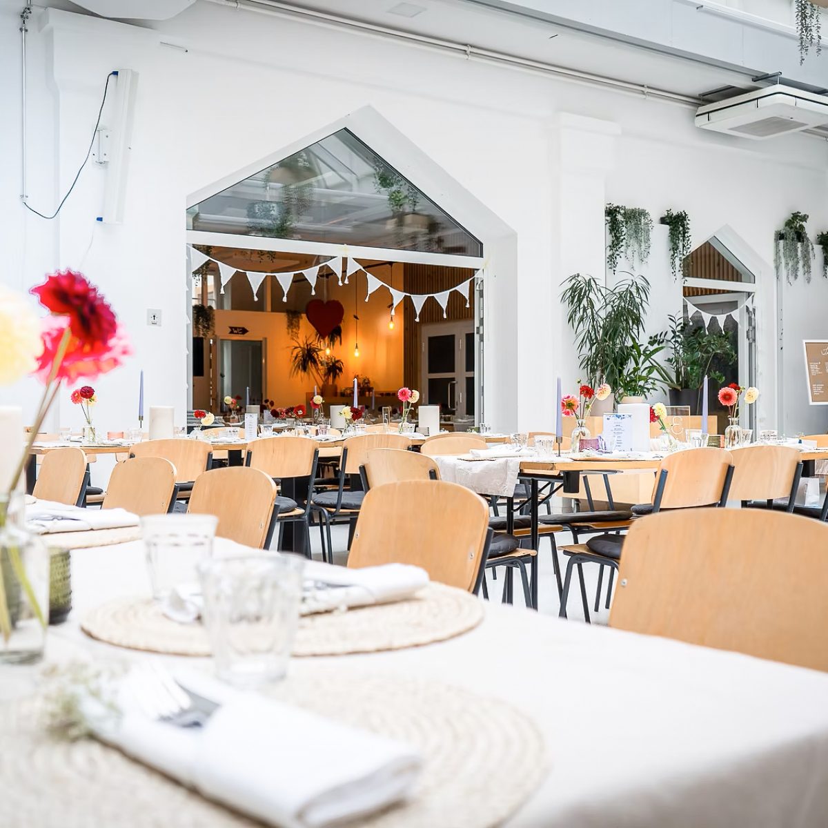 e1058d_9a171b347a6f45bbb6258783d350ca39~mv2